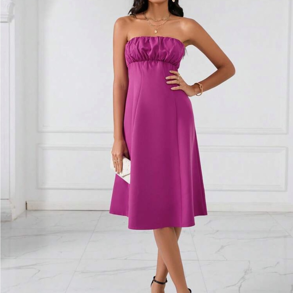 Fuchsia Ruched Bust Tube strapless midi dress - Picture 2 of 5